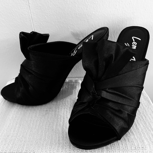 Lemon Drops 👠 shoes - Picture 2 of 7